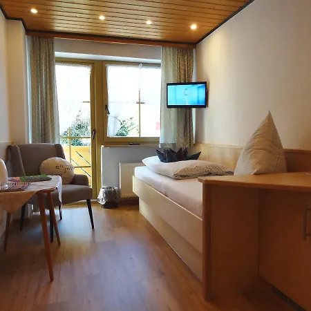 Sonnenheim Lägenhetshotell 3*